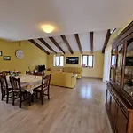 Annabelle Villa *